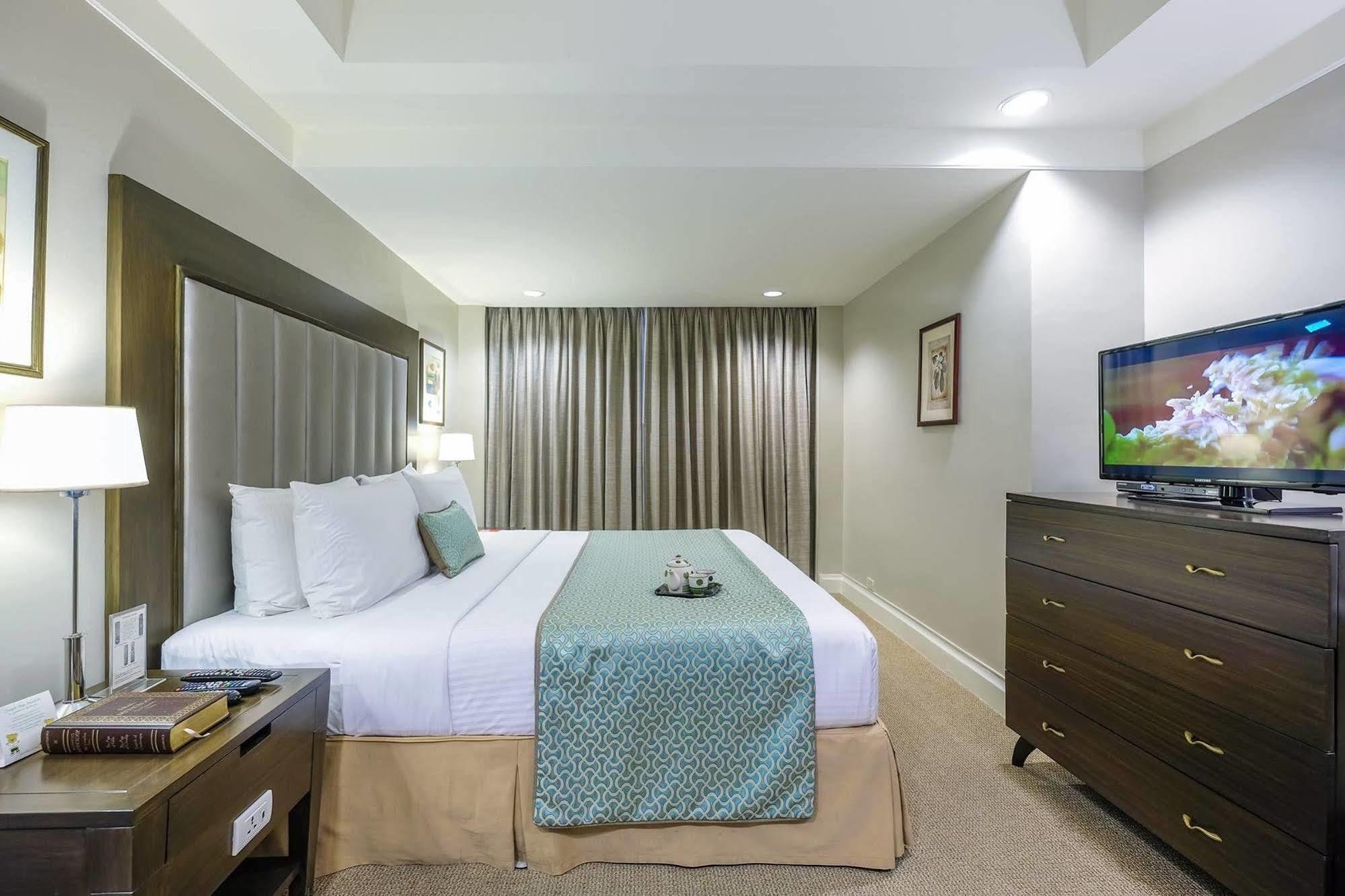 Somerset Millennium Makati Makati City Dış mekan fotoğraf